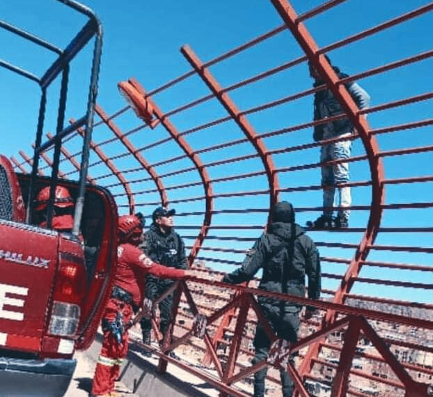 Perdió la vida al lanzarse del puente de Villa Nazaret&hellip;