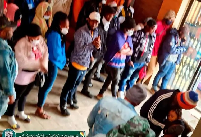 Dos personas fueron aprehendidas en la ciudad de El Alto por…