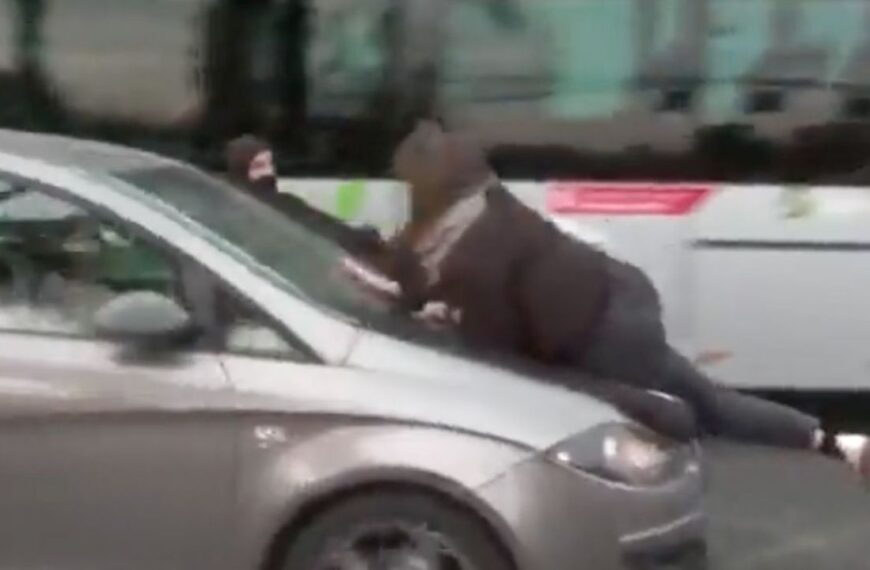 Una conductora atropelló a varias manifestantes que participaban de las&hellip;