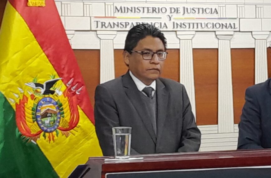 Ministro Lima indica que el nuevo decreto que congela bienes no afecta al sector productivo