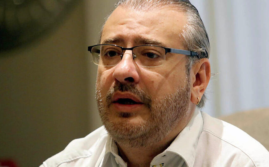 La audiencia contra el exlíder cívico Rómulo Calvo por el caso Wiphala fue suspendida para el próximo jueves 20 de abril