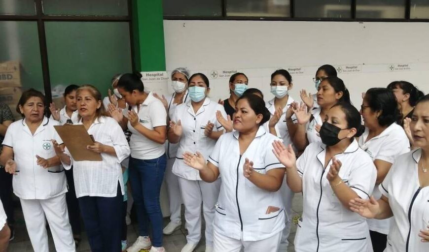Hospital San Juan de Dios decidieron paralizar sus actividades durante 24 horas para exigir la dotación de al menos 50 ítems en enfermería.