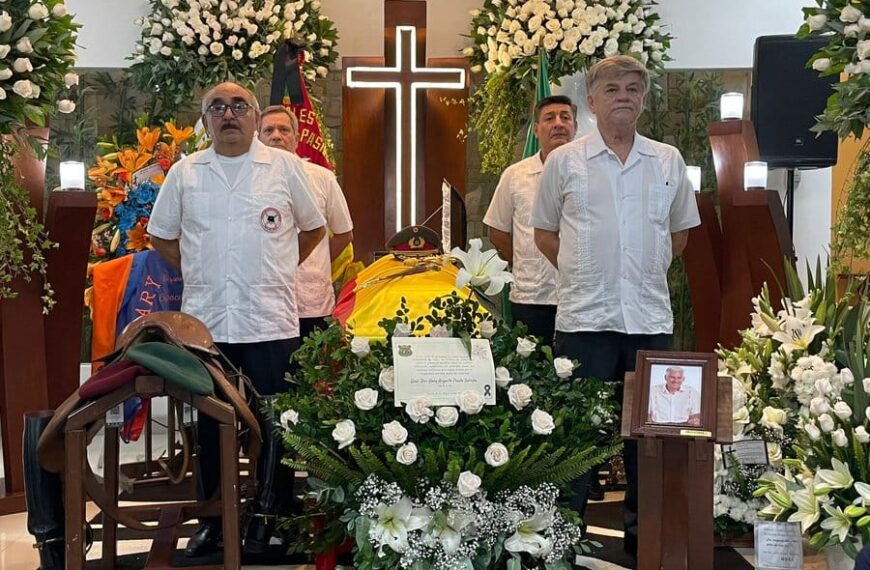 Con honores del servicio pasivo dieron el último adiós al general Gary Prado