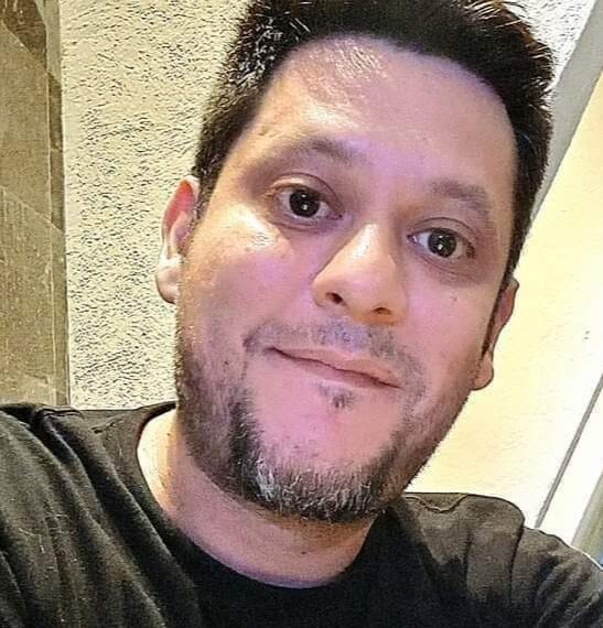 Aprehenden al Concejal de Comunidad Autonómica, Federico Morónen, en la Felcc del Plan Tres Mil