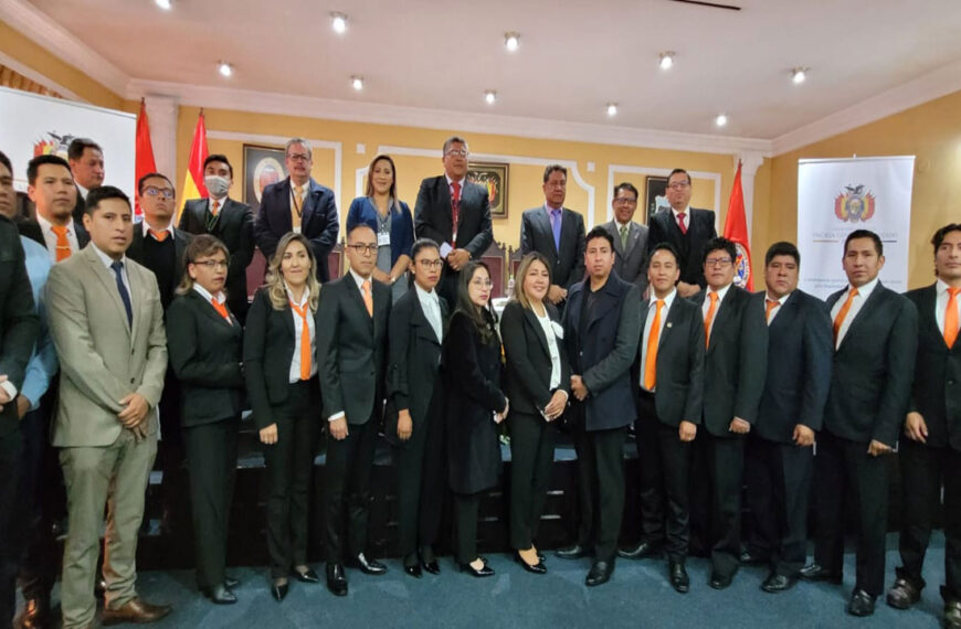 Fiscalía General del Estado designa a 61 fiscales de materia institucionalizados