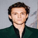 “Era un esclavo del alcohol», reveló el actor Tom Holland