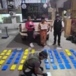 Hallan más de 63 kilos de cocaína en un vehículo, el conductor esta…