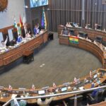 Comisión aprueba aumento salarial para 72 senadores y 157 funcionarios