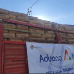 La Aduana presenta los dos tractocamiones en los que había 110 toneladas de&hellip;