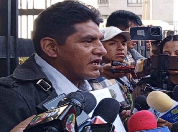 Representante gremial: ‘Hay dirigentes que temen por su vida, yo no tengo miedo, no recibo sueldo como Huarachi’