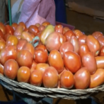 El tomate y el arroz se disparan en mercados