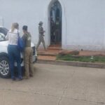 Realizan allanamientos por un caso de presuntas estafas inmobiliarias