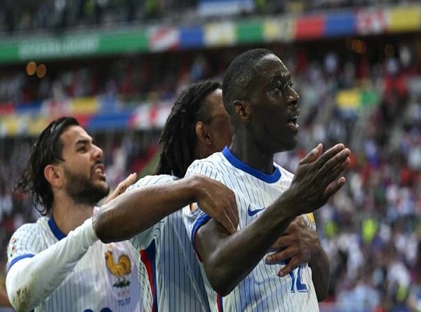Francia clasifica a cuartos de final con un gol de Kolo Muani sobre Bélgica