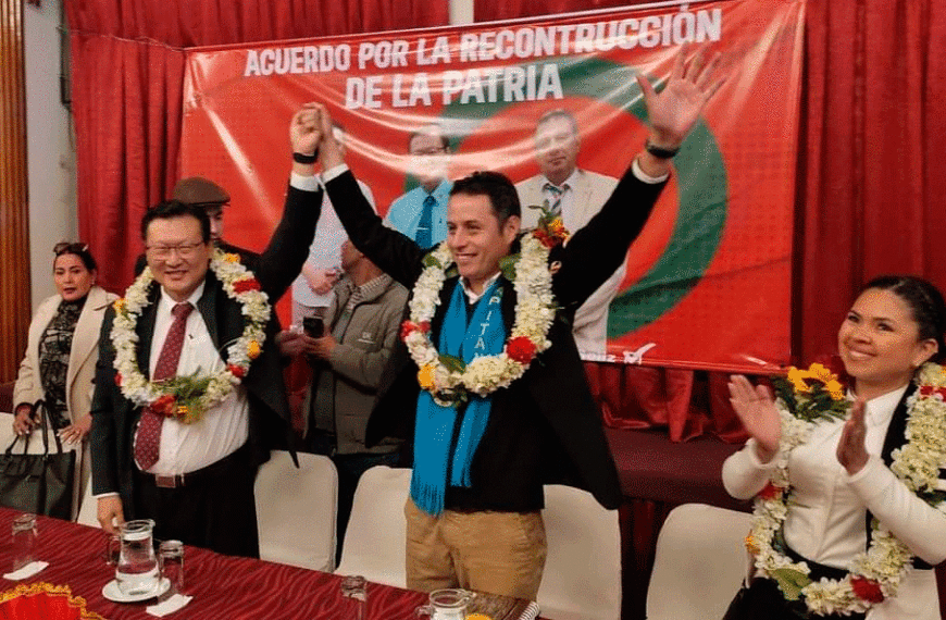 Chi y el capitán Edman Lara firman alianza con miras&hellip;