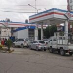 Vuelven las filas por diésel y gasolina en los surtidores