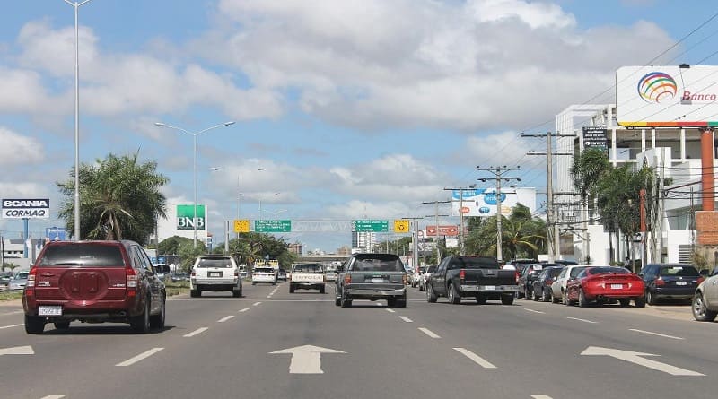 Santa Cruz amaneció con paro de micreros y la población busca trasladarse en lo que puede