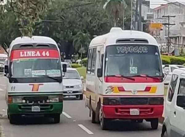 Micreros anuncian ampliado para el viernes y paro indefinido desde el 3 de febrero