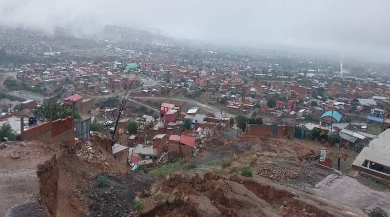 Se registra 16 muertos por lluvias y rige alerta en…