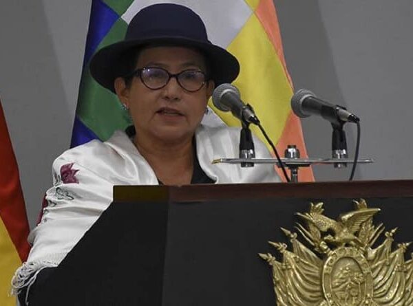 Cancillería realiza seguimiento a ciudadanos detenidos en EE UU y descarta deportación masiva