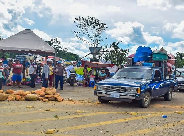 Va por su tercer día el bloqueo en Yapacaní