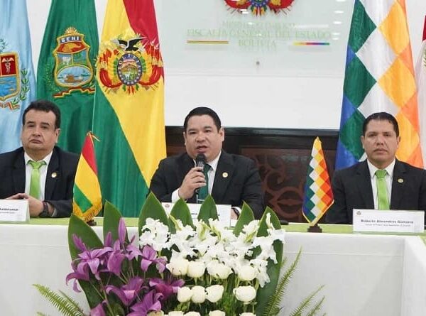 Fiscal General instala la primera sesión del Consejo del Ministerio Público