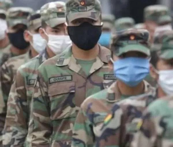 Detienen a un capitán del Ejército por exigir sobornos a postulantes para ingresar al Colegio Militar