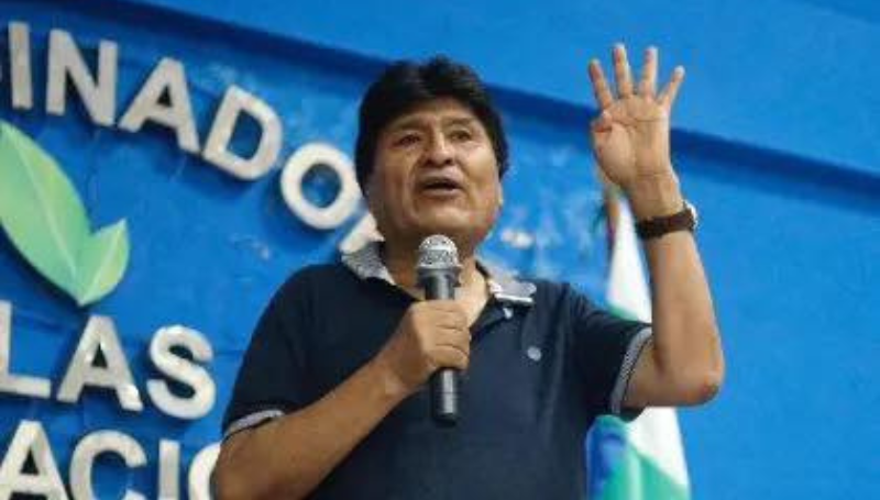 Confusión en el evismo: Evo asegura que usaron el sistema…