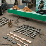 Investigan feminicidio en Villa Copacabana: hallan a mujer apuñalada en plena calle