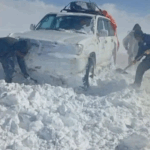 Intensas nevadas dejan turistas atrapados en la región de Los Lípez, Potosí