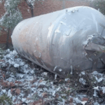 Explosión de tanque de dióxido de carbono alarma a vecinos.