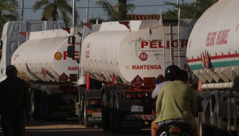 Cisternero boliviano muere en Paraguay mientras aguardaba cargar combustible