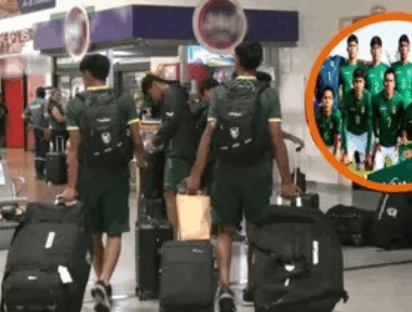 Con las maletas llenas de ilusión, Bolivia partió rumbo al Mundial Sub-17
