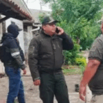 Arrestan a pareja que intentó matar a sus sobrinos en venganza contra el…