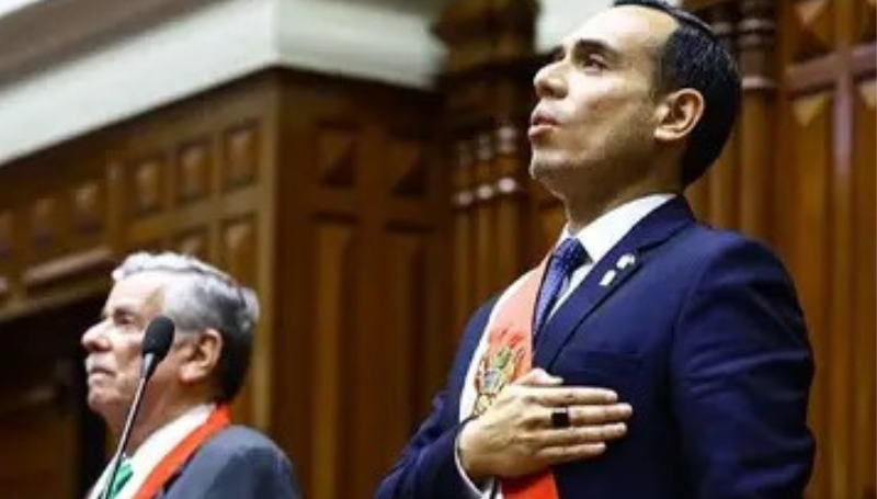 José Jerí asume la presidencia de Perú y declara la…
