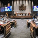 Comisión del Senado rechaza por unanimidad el polémico proyecto de prórroga