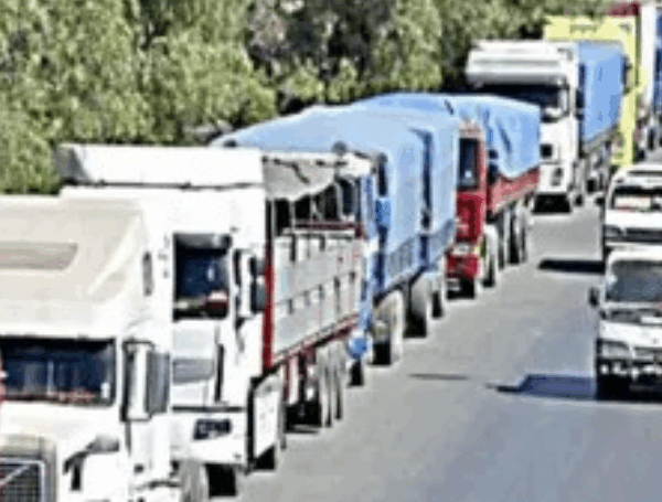 Productores de los valles cruceños advierten posible desabastecimiento por falta de diésel