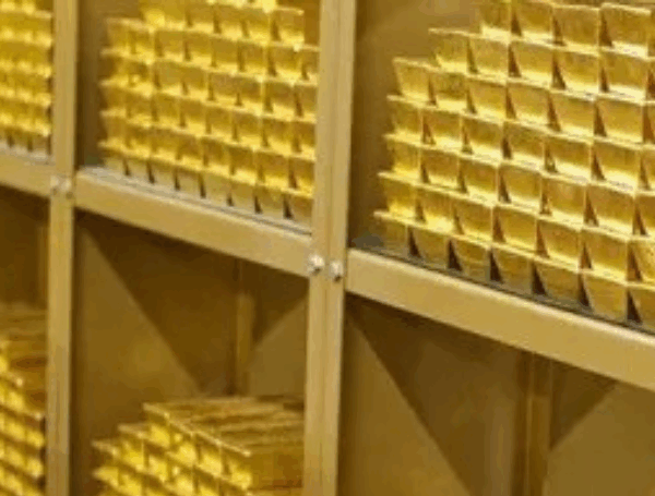 Presentan denuncia penal contra el presidente del BCB y el ministro de Economía por las reservas de oro