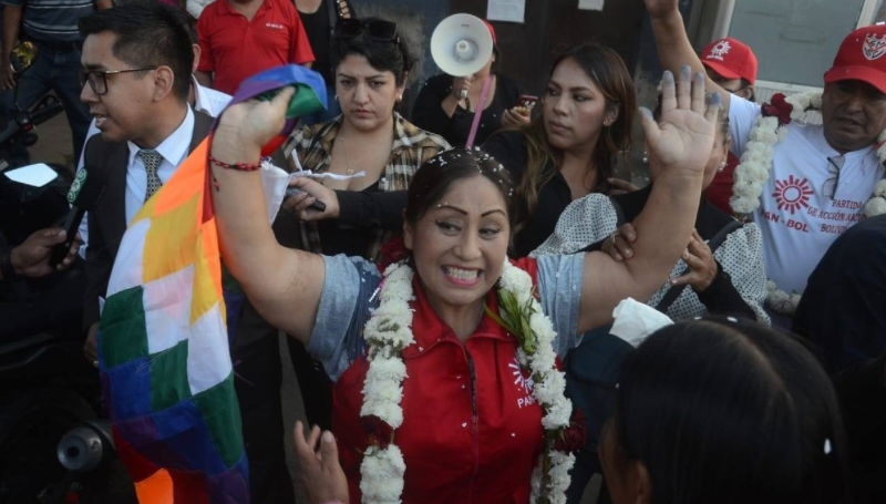 Ruth Nina obtiene detención domiciliaria tras tres meses de reclusión