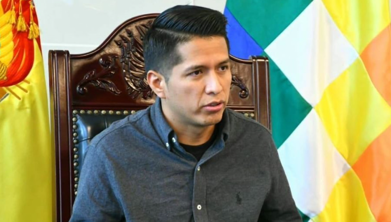 Andrónico anuncia auditoría para detectar senadores “faltones” desde 2020