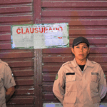 CLAUSURAN LOCALES Y ARRESTAN PERSONAS EN OPERATIVO NOCTURNO EN SANTA CRUZ