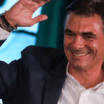 “Llegó a medianoche”: Rodrigo Paz retorna al país con acuerdos millonarios