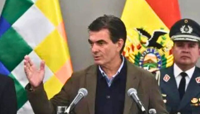 PRESIDENTE RODRIGO PAZ LLEGA A SANTA CRUZ PARA TRATAR DEUDA&hellip;