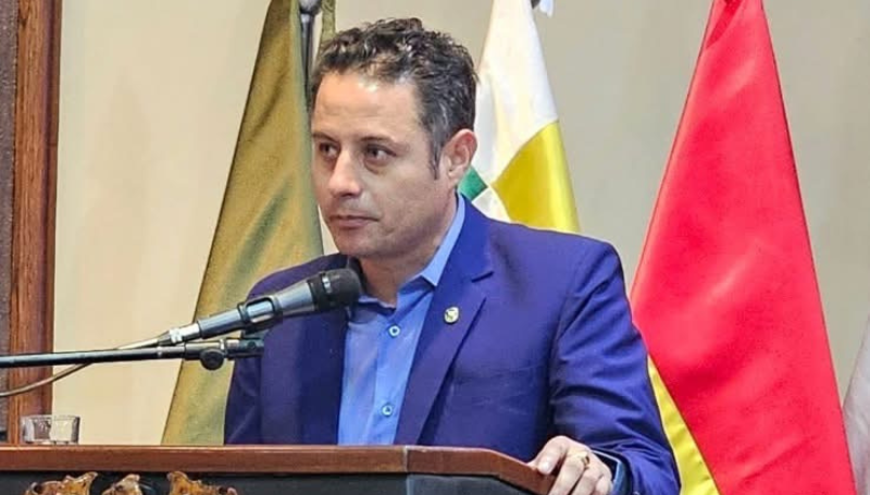 Lara pide sanción máxima para oficial por muertes en Cotapachi