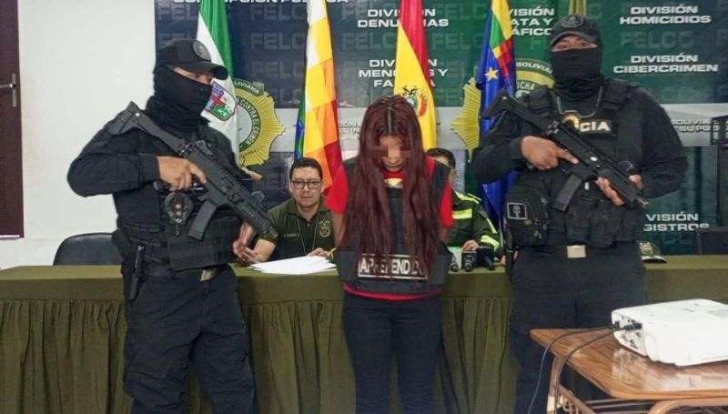 UNA MUJER APREHENDIDA POR ROBO AGRAVADO EN SANTA CRUZ