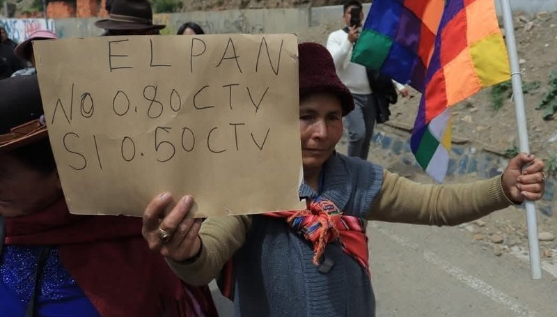 ORGANIZACIONES SOCIALES MARCHAN A PLAZA MURILLO Y EXIGEN RESPUESTAS ECONÓMICAS&hellip;