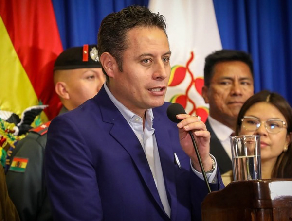 LARA ROMPE ALIANZA CON EL PDC PARA LAS SUBNACIONALES: “TIENEN CONFLICTOS INTERNOS”