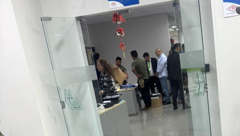 FISCALÍA ALLANA OFICINAS DE YPFB EN SANTA CRUZ