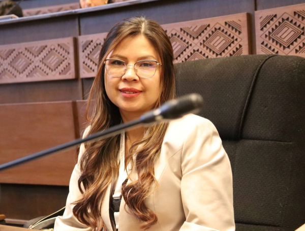 Diana Romero: “Fiscalizaremos cada crédito y cada obra; estos recursos son del pueblo boliviano”