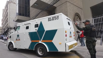 “Se terminó el corralito”: Gobierno inicia devolución de dólares a&hellip;