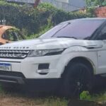 Policía secuestra vehículo presuntamente vinculado al acribillamiento en el Urubó